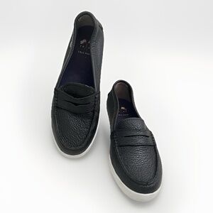 Cole Haan Nantucket Penny Loafers Shoes Womens 6B Black Pebbled Leather Slip On